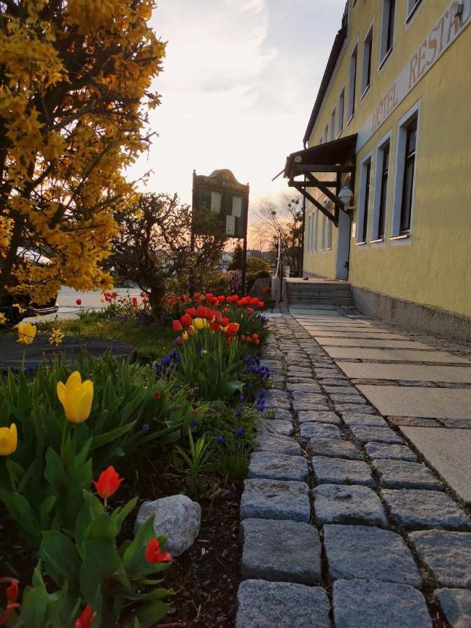 Hotel-Restaurant Kreuzhuber Neuburg am Inn Kültér fotó