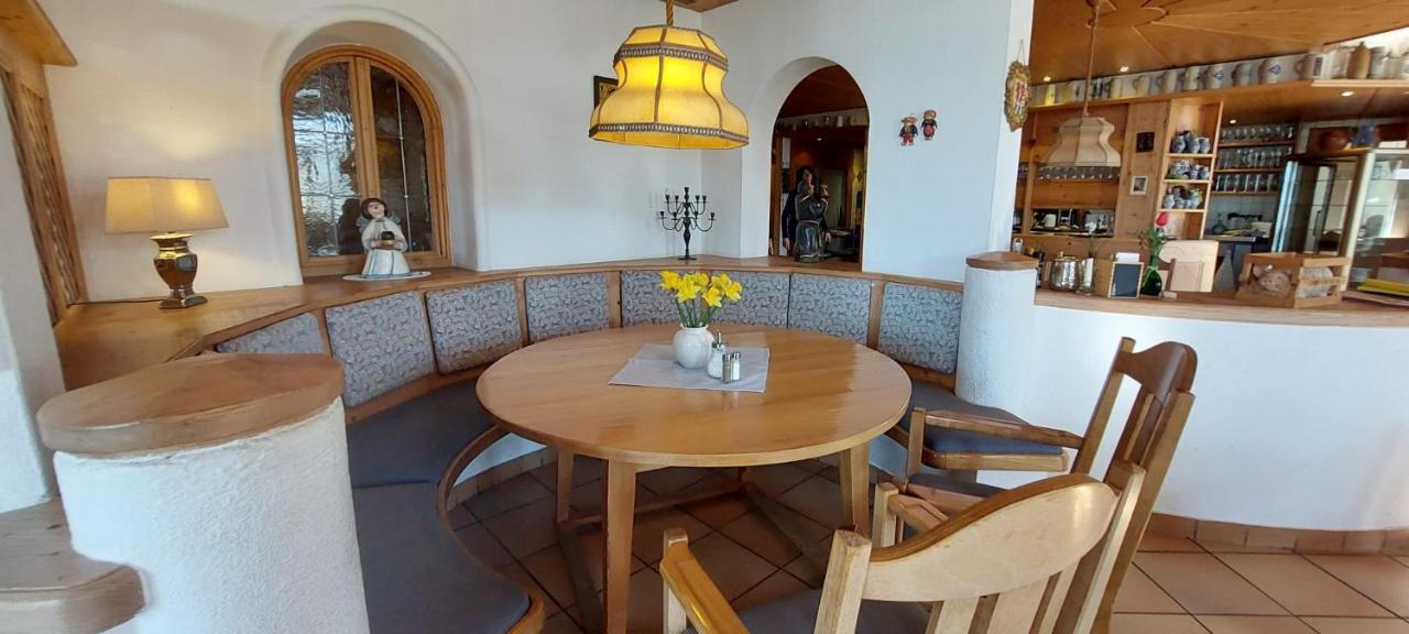 Hotel-Restaurant Kreuzhuber Neuburg am Inn Kültér fotó
